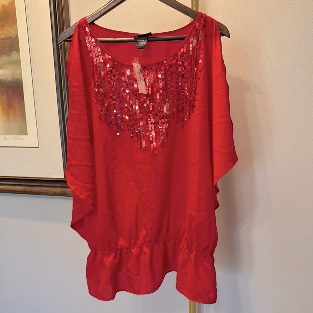 Lane Bryant Red Sequin batwing Blouse NWT 14/16